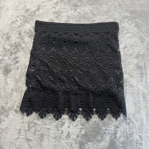 Club Collection Black Crochet Lace Skirt Womens Medium Boho Cottagecore Scallope
